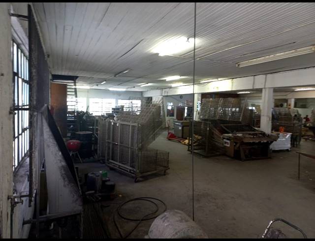 2,390M² WAREHOUSE FOR SALE IN JEPPESTOWN